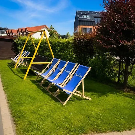 Rowyhills Apartament *